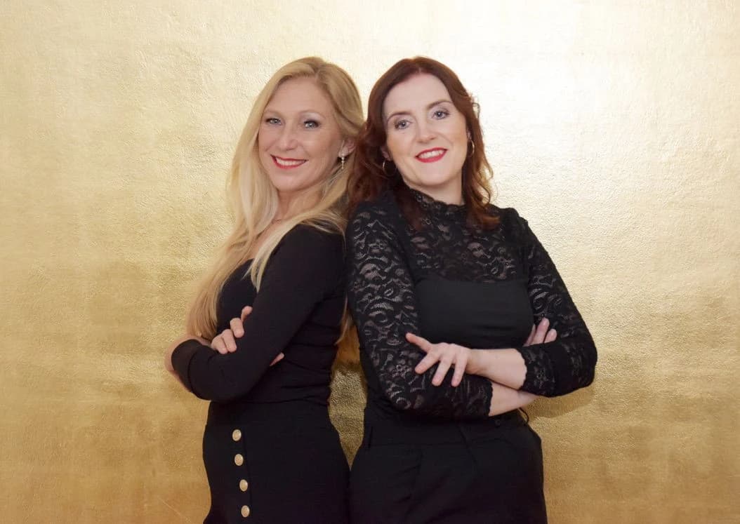 Ulrike Knapp-Korb-Weidenheim und Iris Fladerer als Salterina Duo